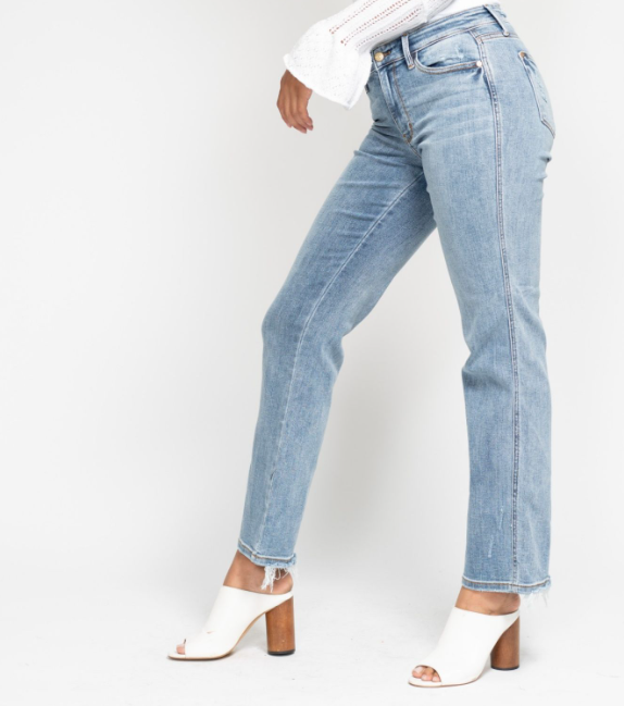 Judy Blue Mr Yoke Cell Phone Pocket Dad Jeans