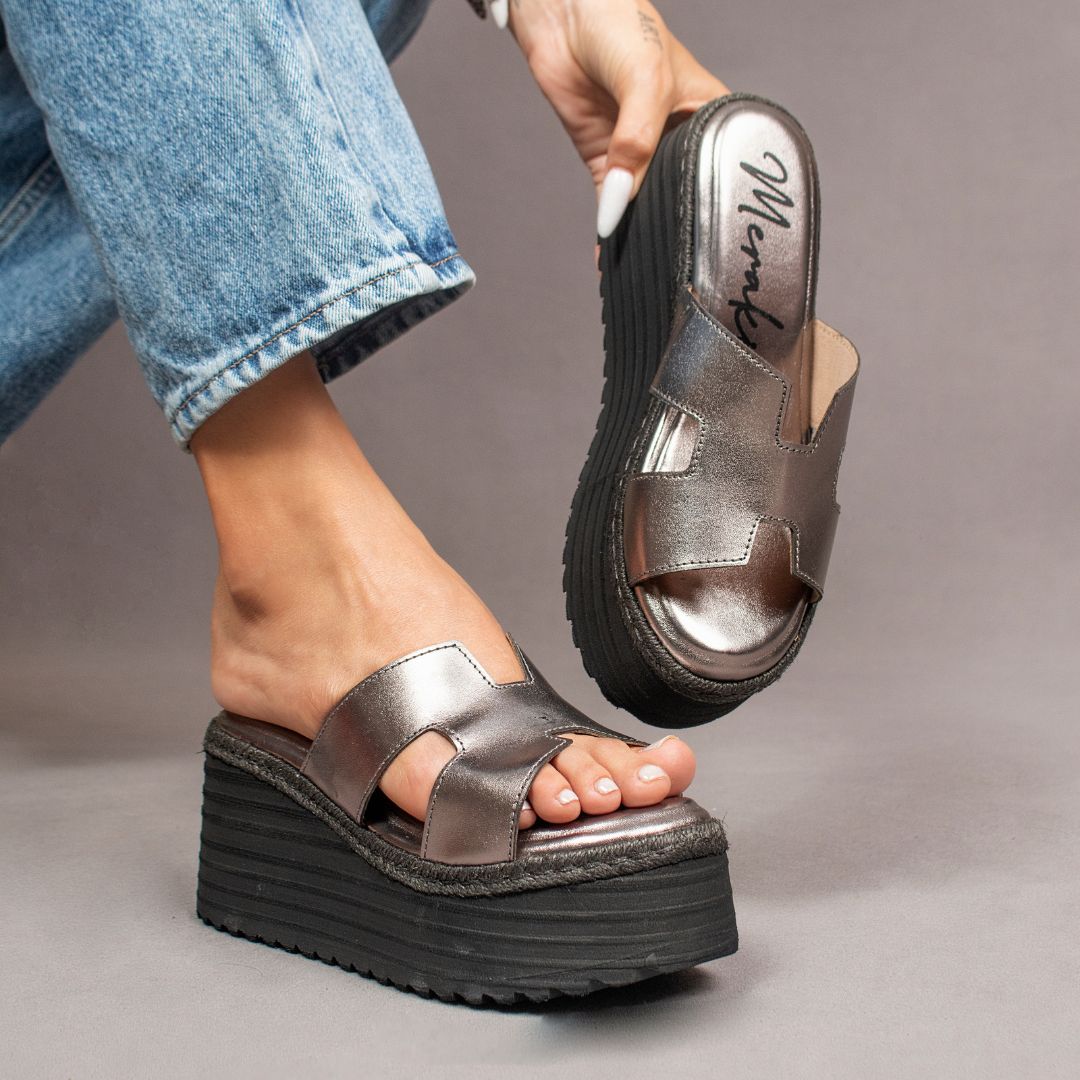Misty Platform Wedge Sandals