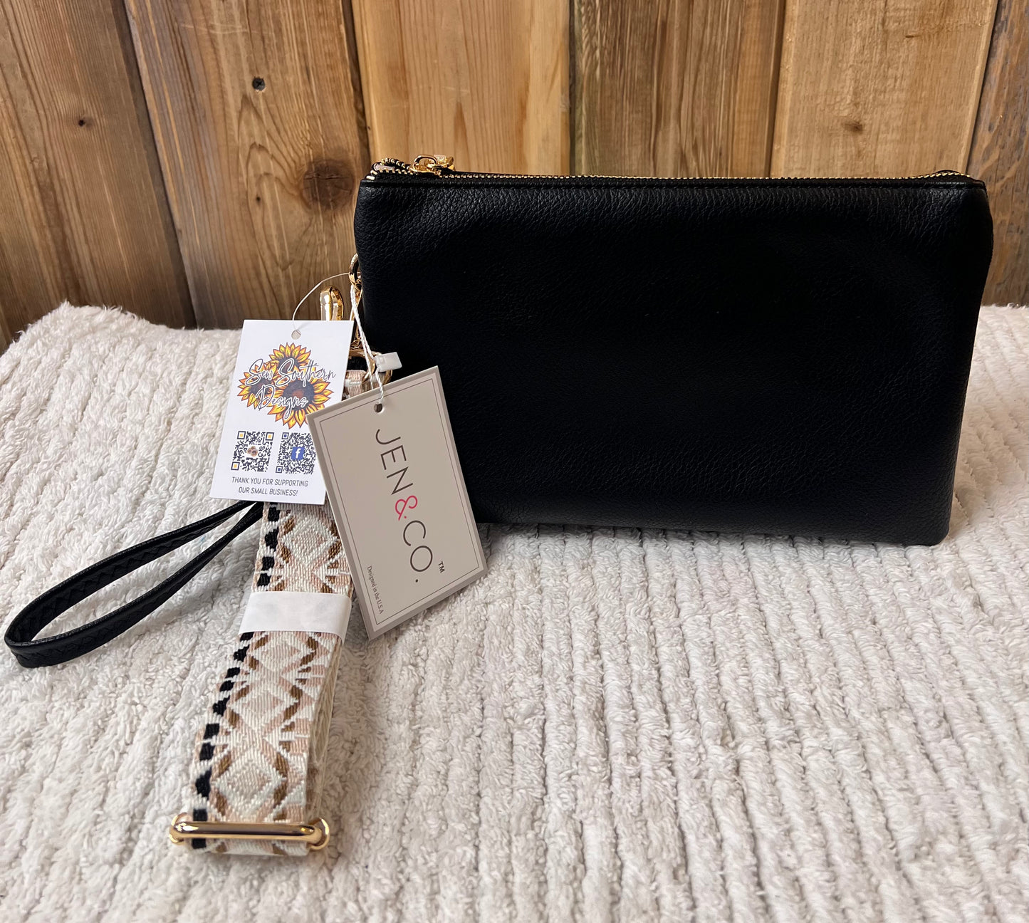 Jen & Co. Izzy Crossbody w/Guitar Strap
