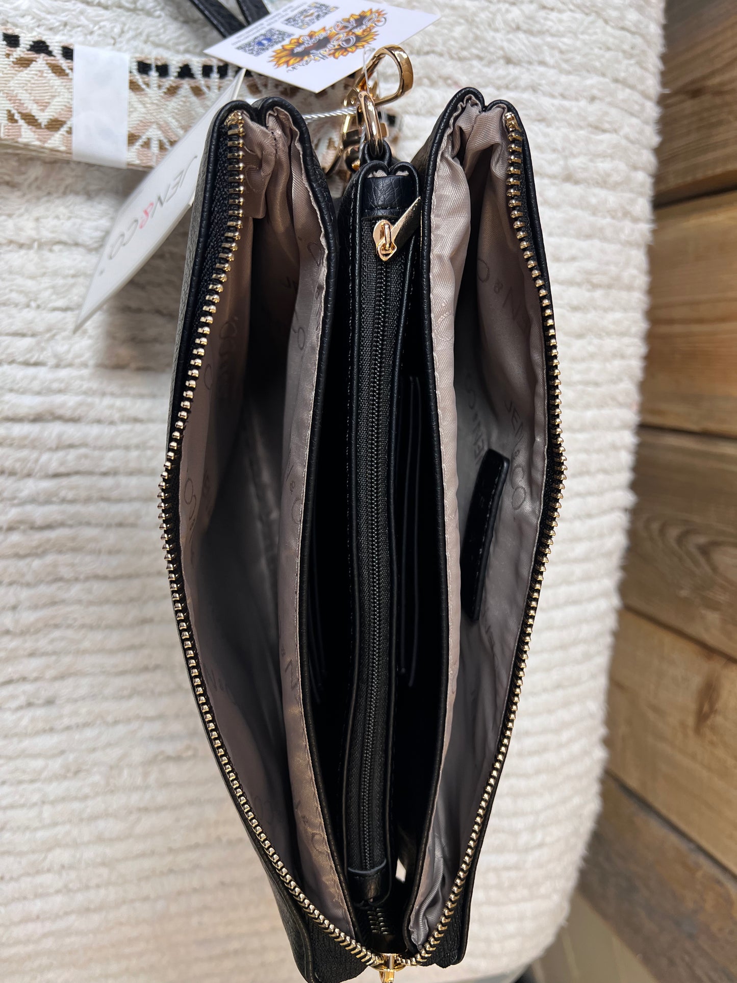 Jen & Co. Izzy Crossbody w/Guitar Strap