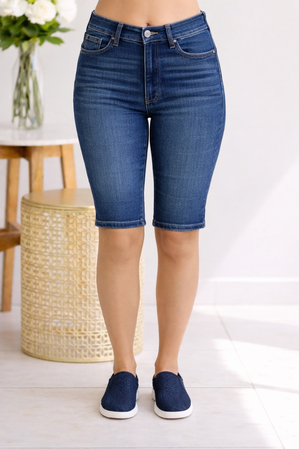 Fogbound Judy Blue Bermudas