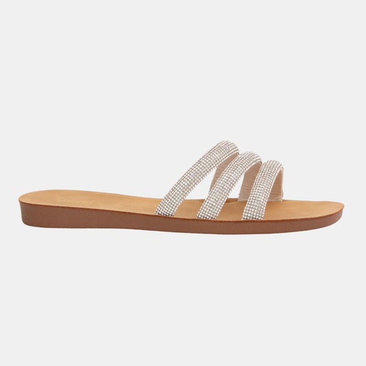 Mia 1 Flats