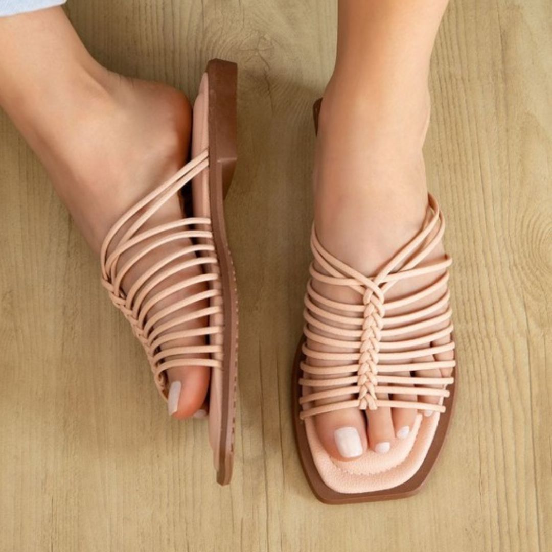BOBBIE 10 Flat Sandals
