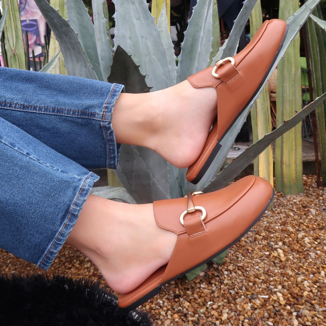 Diva Mule Flats