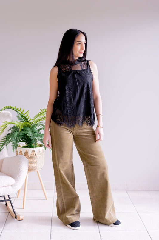 Spring Whispers Lace Top - Black